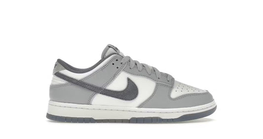 Nike Dunk Low SE "Light Carbon"