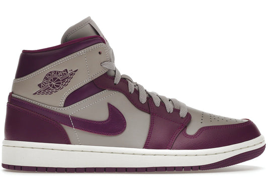 Jordan 1 Mid "Magenta 2022"